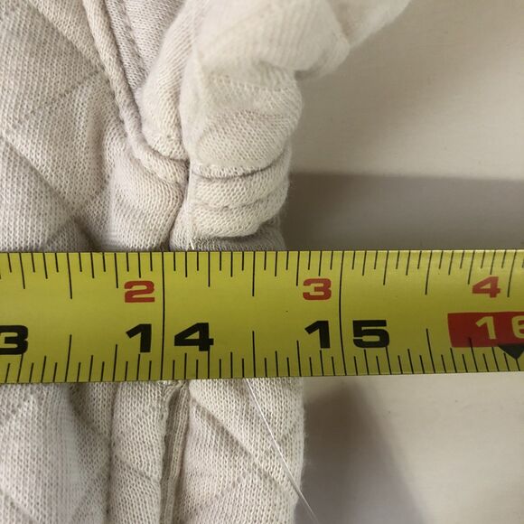 Old Navy Boys Ivory Quilted Fleece Sweater 1/4 Snap Button Size XS (5) - Picture 7 of 16